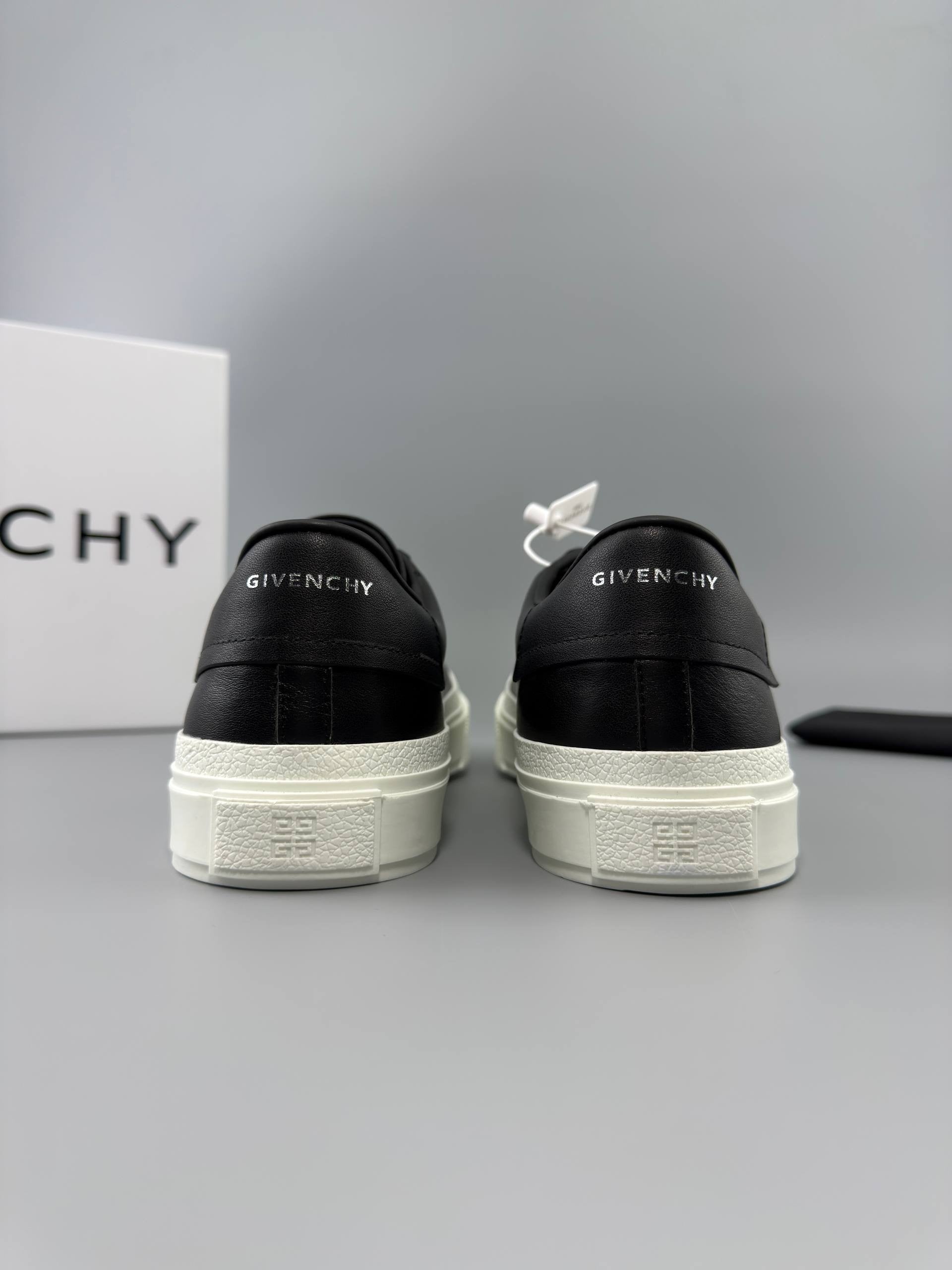 Givenchy City Sport Men Black Sneakers