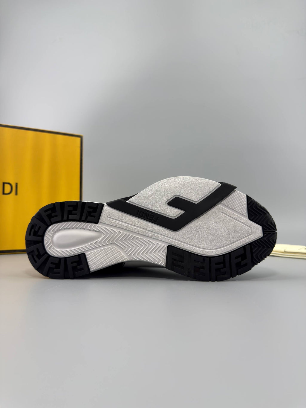 Fendi Flow Sneakers