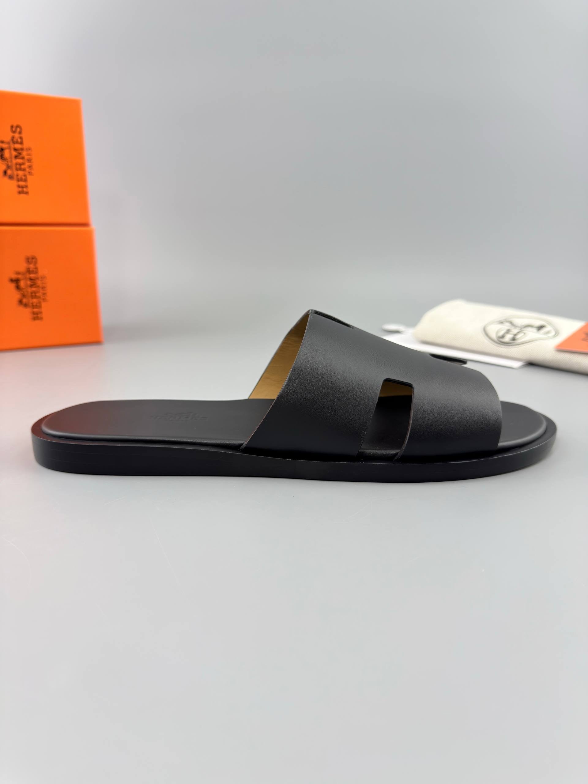 Hermes Izmir Sandal