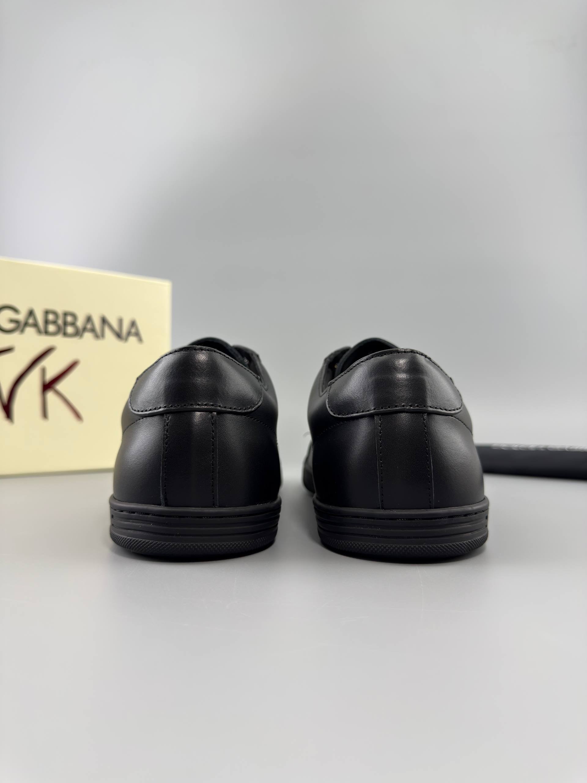 Dolce & Gabbana Saint Tropez Sneakers