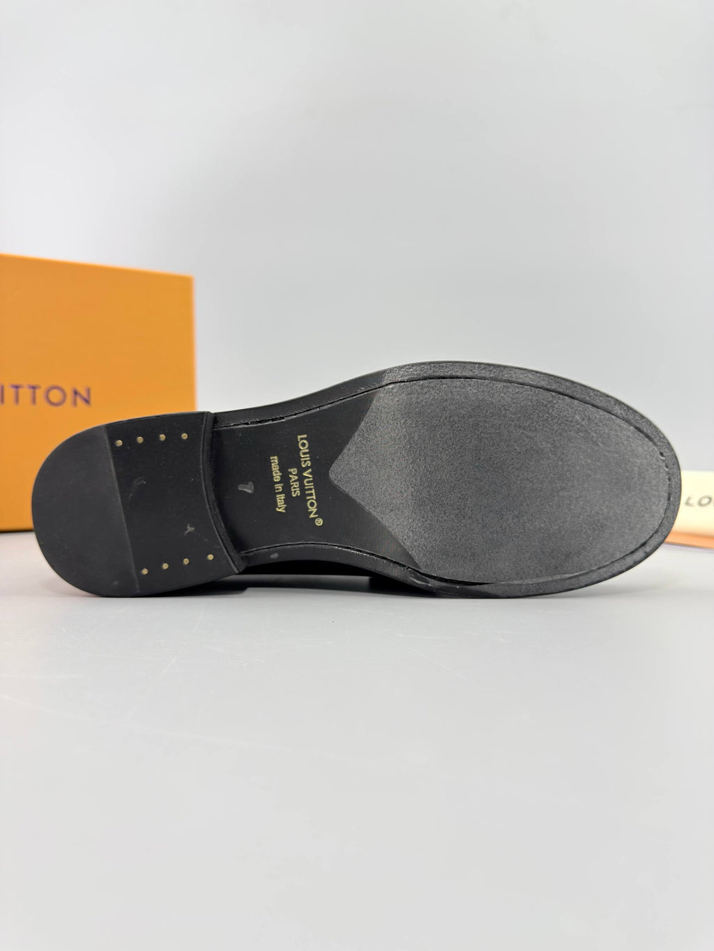 Louis Vuitton LV Oxford loafer