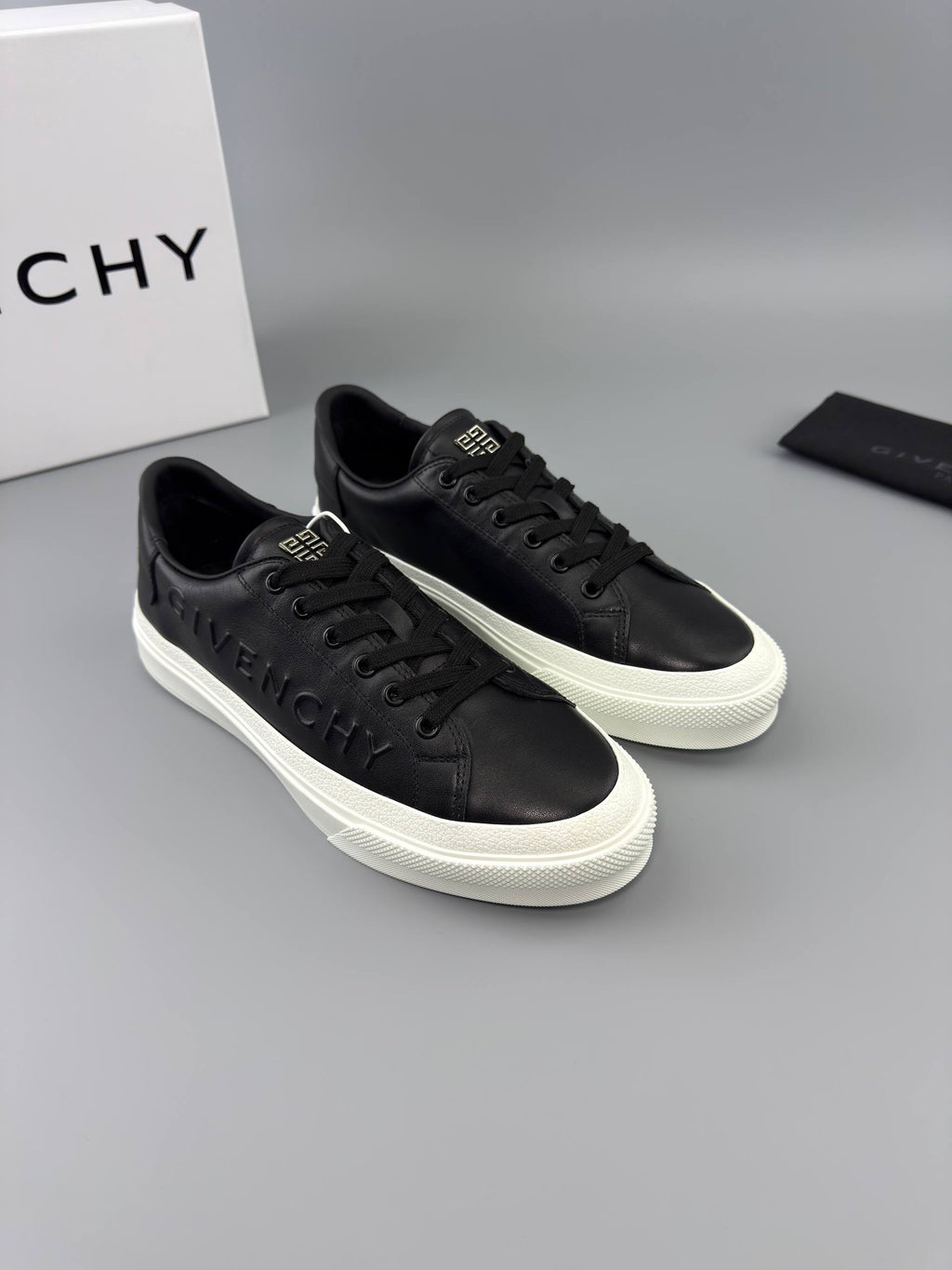 Givenchy City Sport Men Black Sneakers