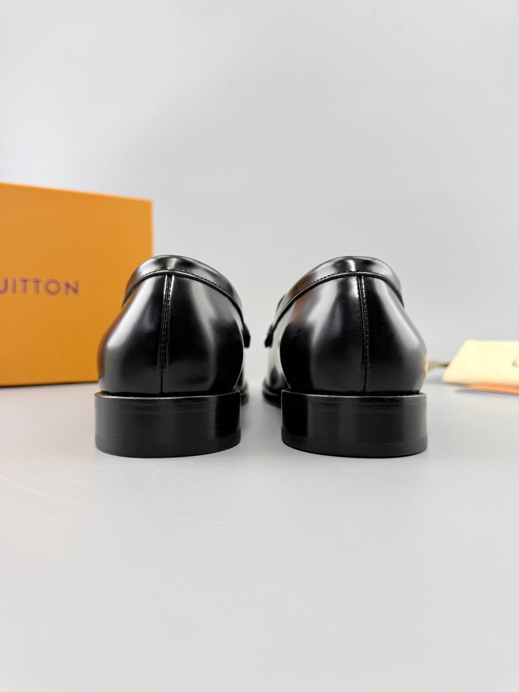 Louis Vuitton LV Oxford loafer