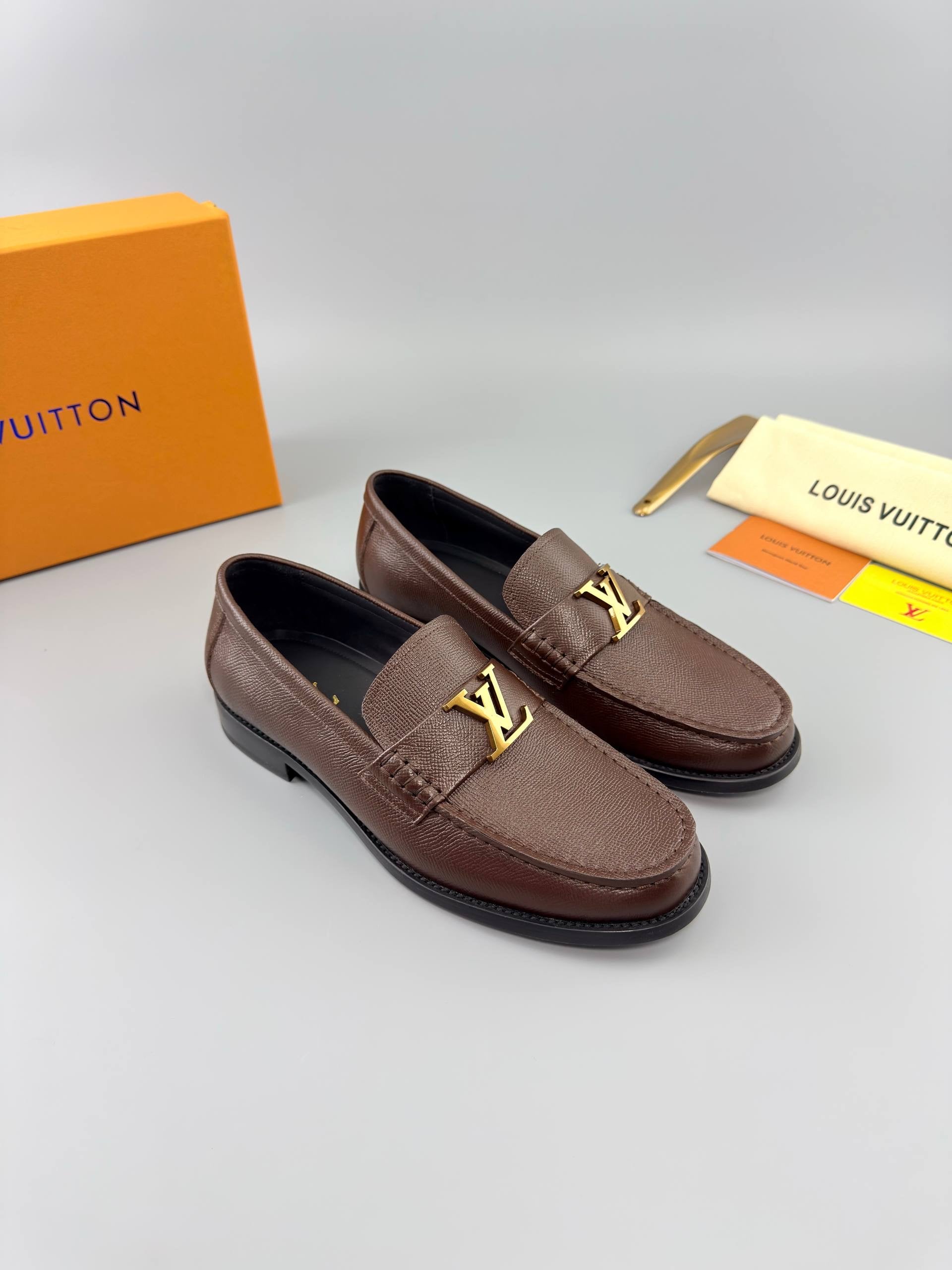 Louis Vuitton Major Loafer