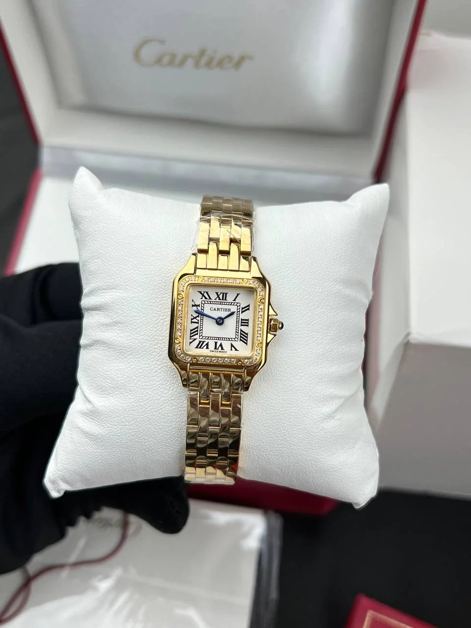 Cartier Panther’e Small Taşlı