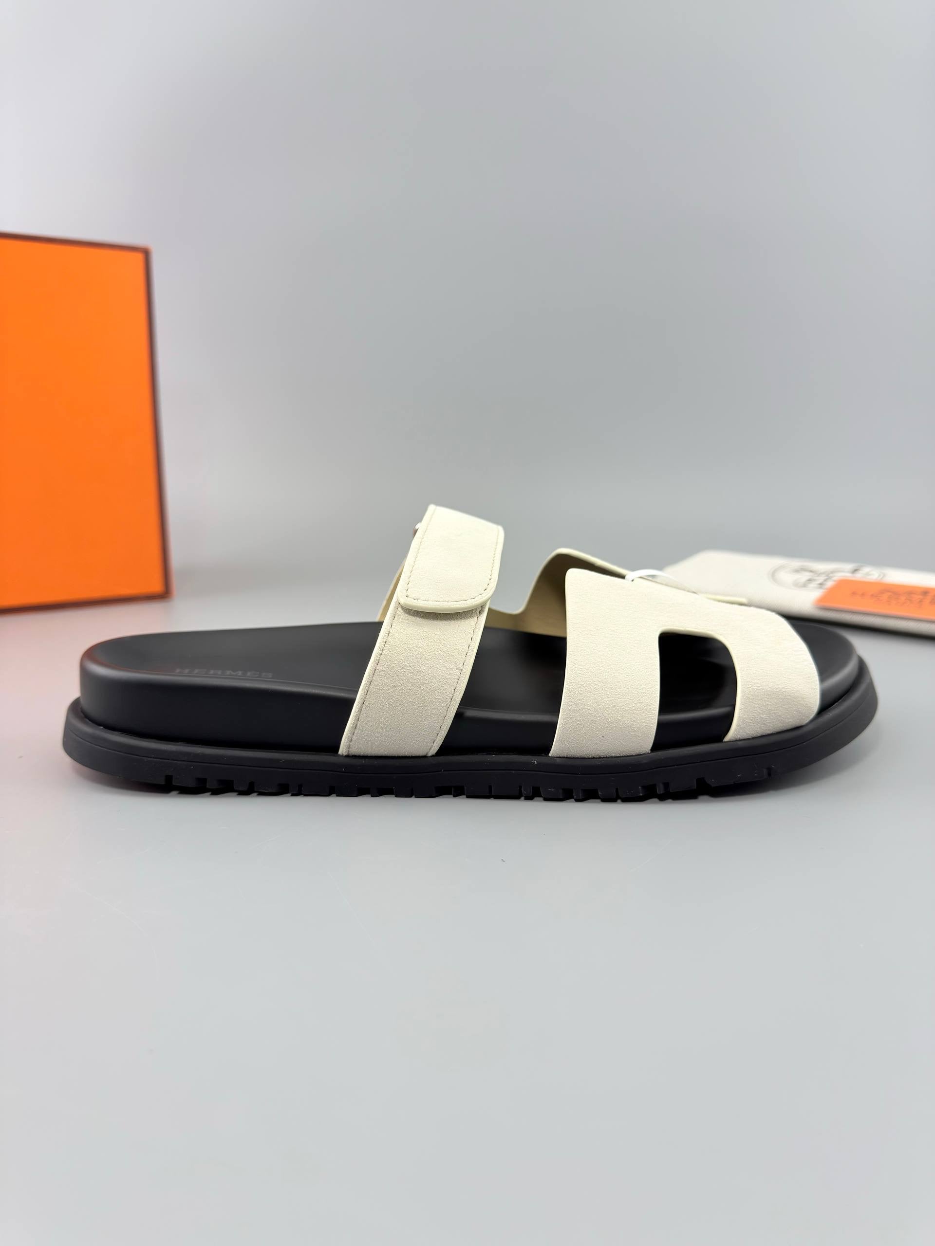 Hermes Chypre Sandal