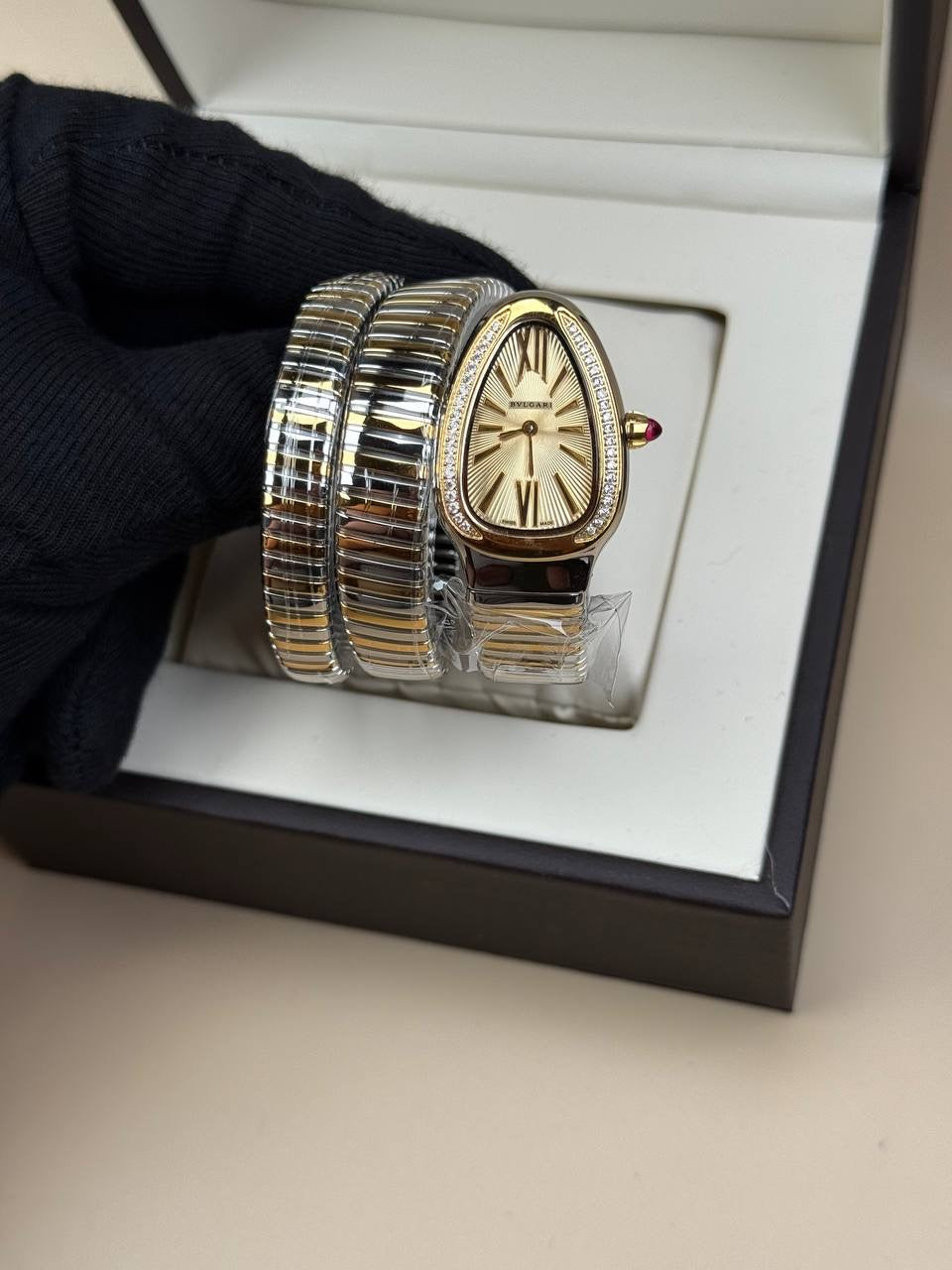 Bvlgari Serpenti Çift Sarmal Taşlı