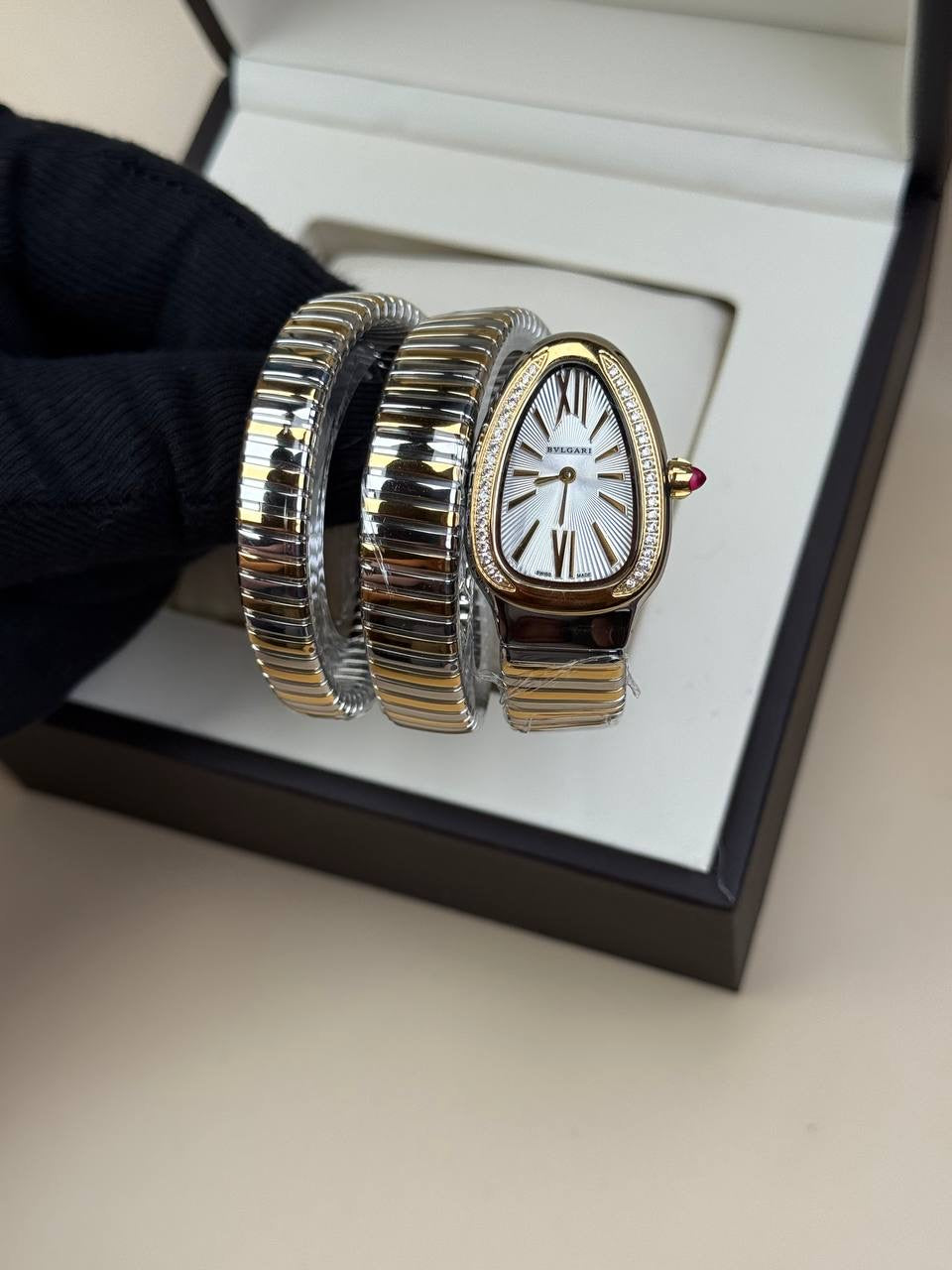 Bvlgari Serpenti Çift Sarmal Taşlı