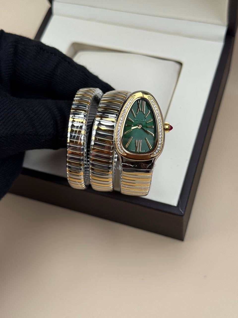 Bvlgari Serpenti Çift Sarmal Taşlı