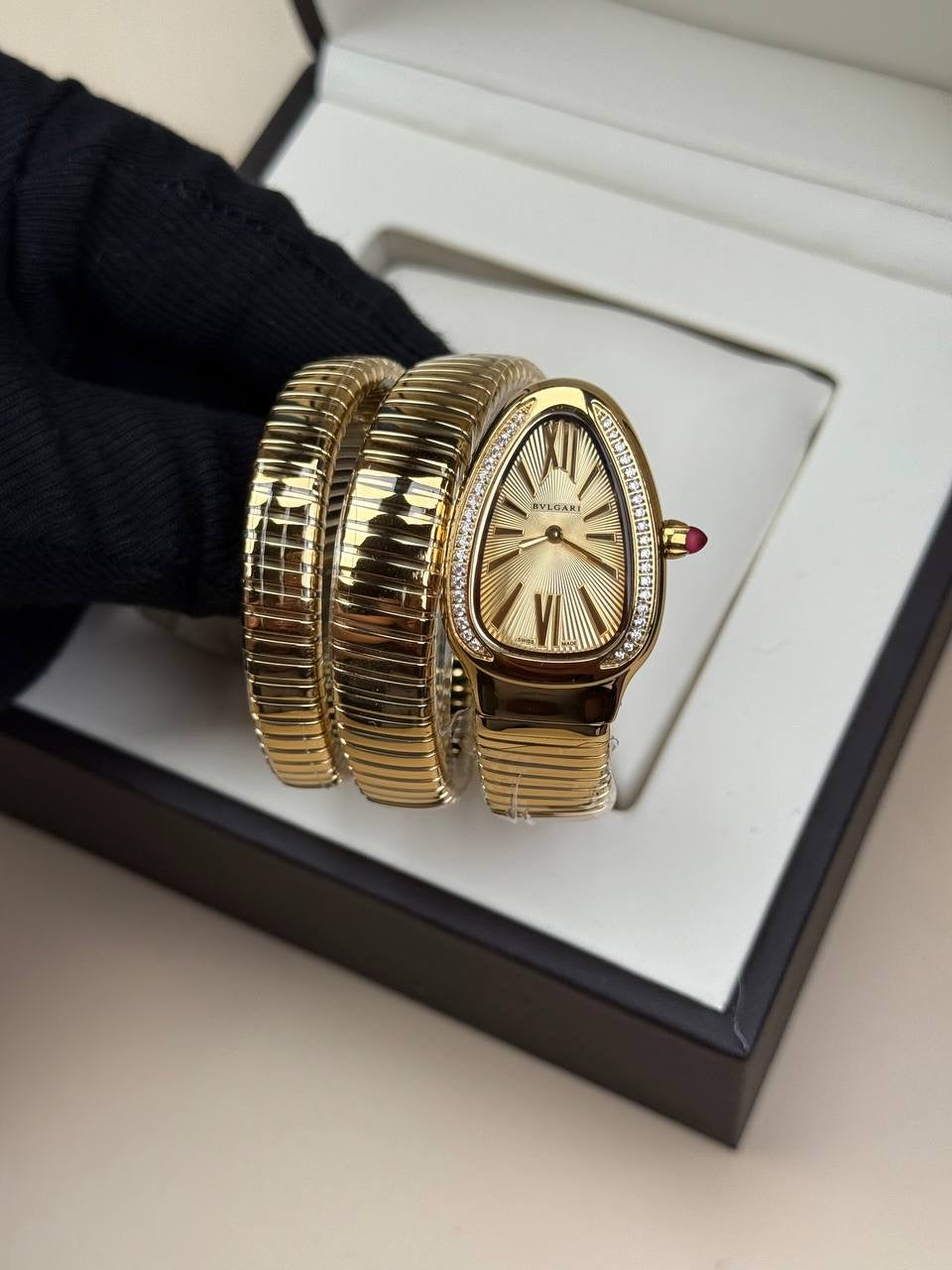 Bvlgari Serpenti Çift Sarmal Taşlı