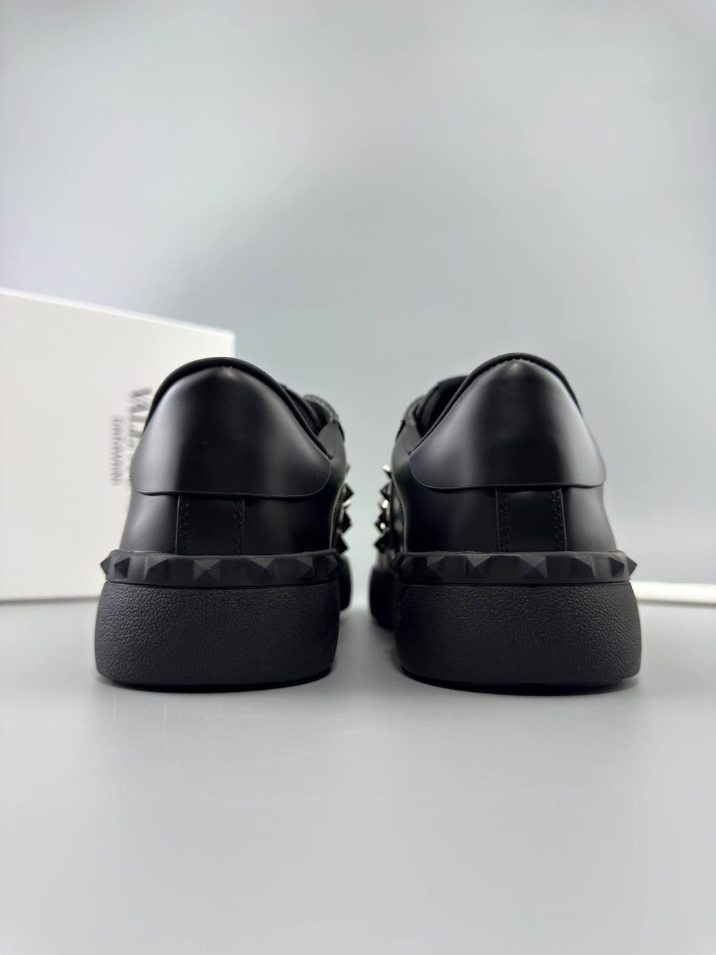 Valentino Garavani Rockstud Untitled Sneaker