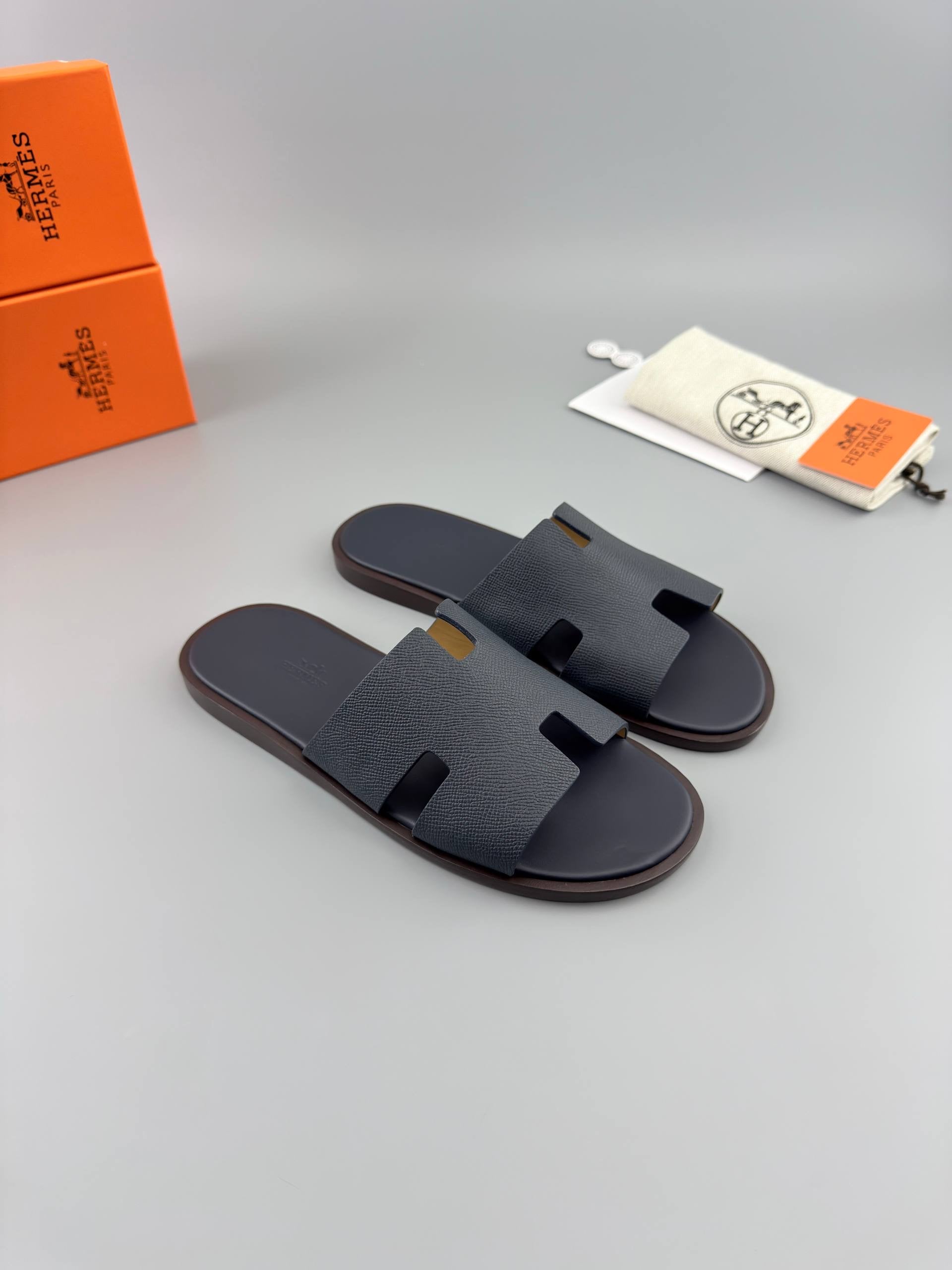 Hermes Izmir Sandal
