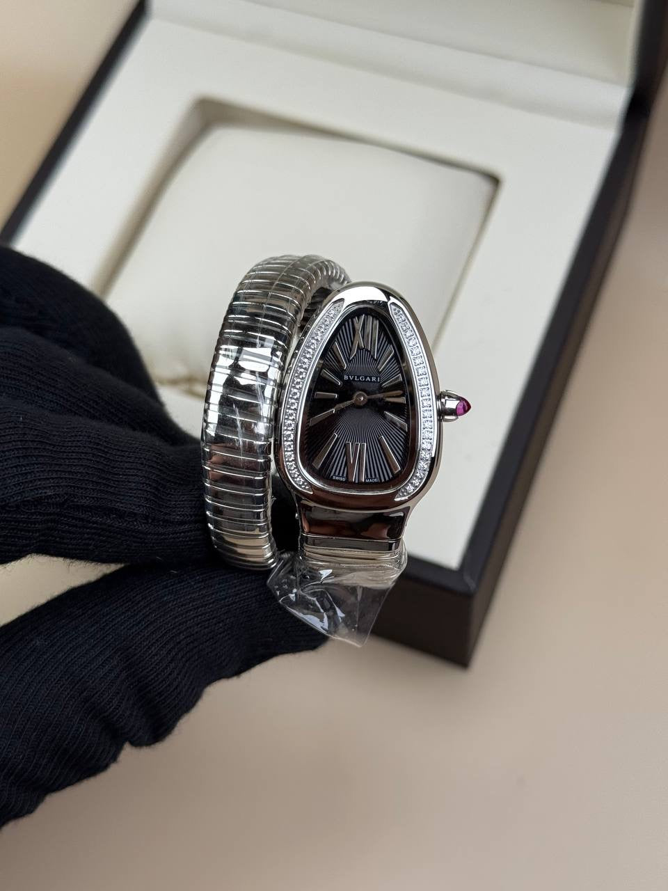 Bvlgari Serpenti Tek Sarmal Taşlı