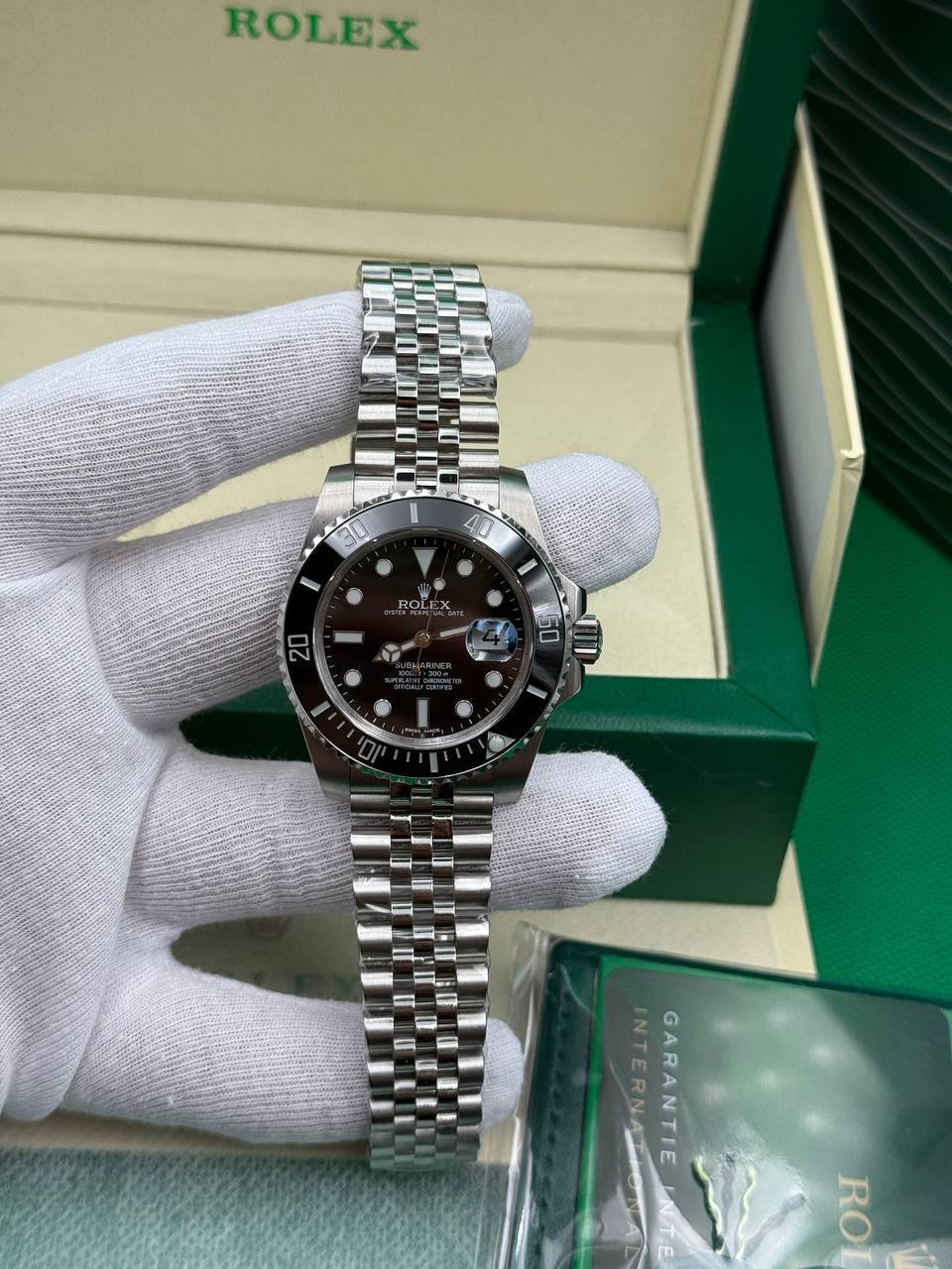 Rolex Submariner Black Dial Jübile Cordon