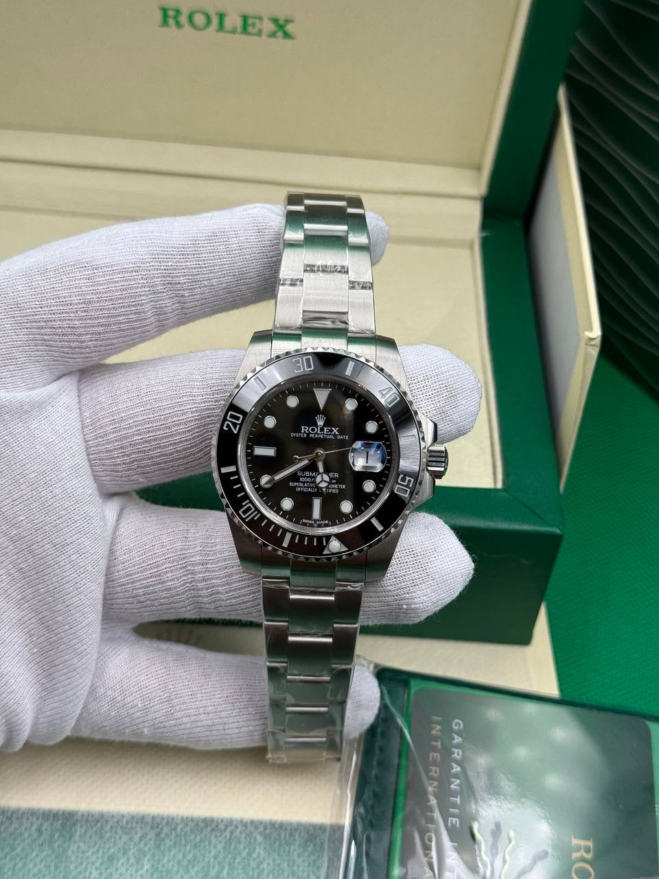 Rolex Submariner Black Dial Oyster Cordon