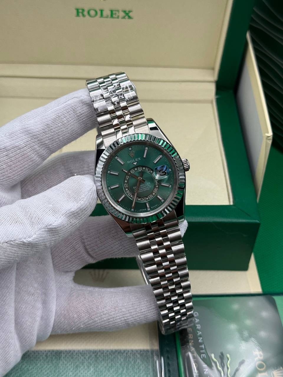 Rolex Sky Dweller Green Dial Jübile  Cordon