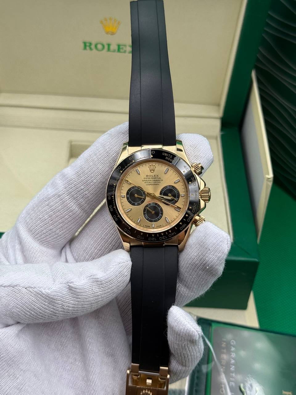 Rolex Daytona Gold Dial Oysterflex Cordon