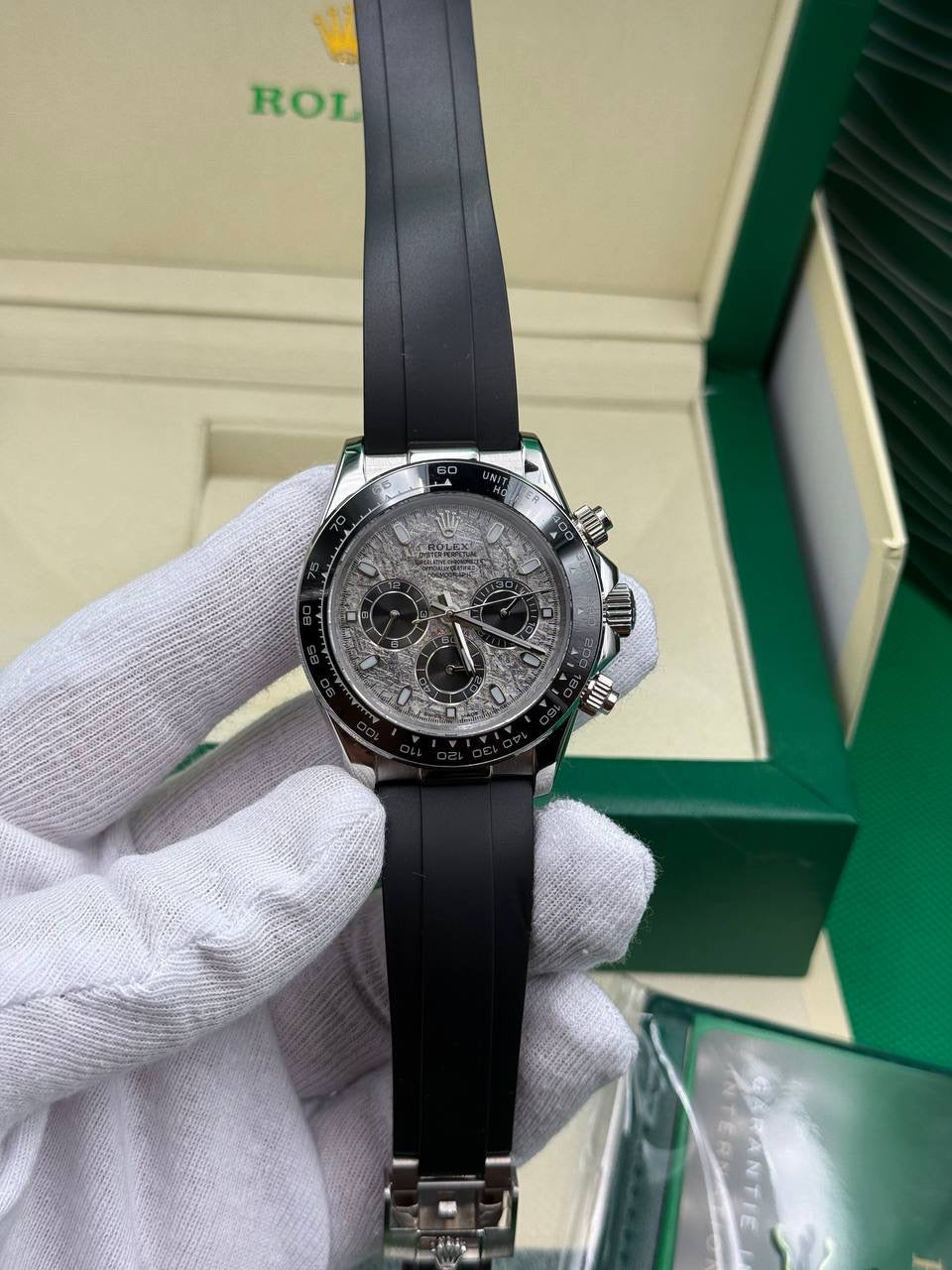 Rolex Daytona Grey Dial Oysterflex Cordon