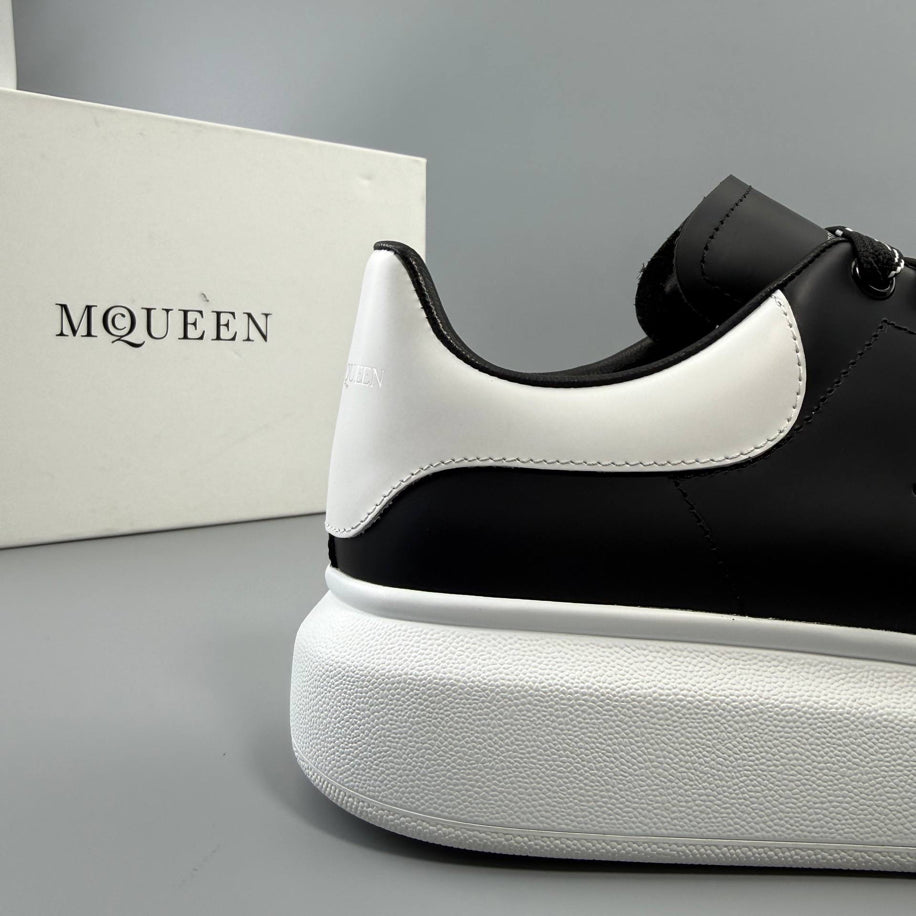 Alexander McQueen Unisex Sneakers