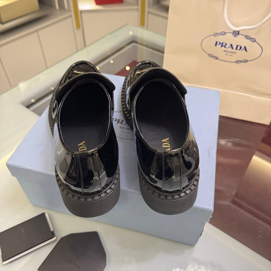 Prada Premium Loafer ithal