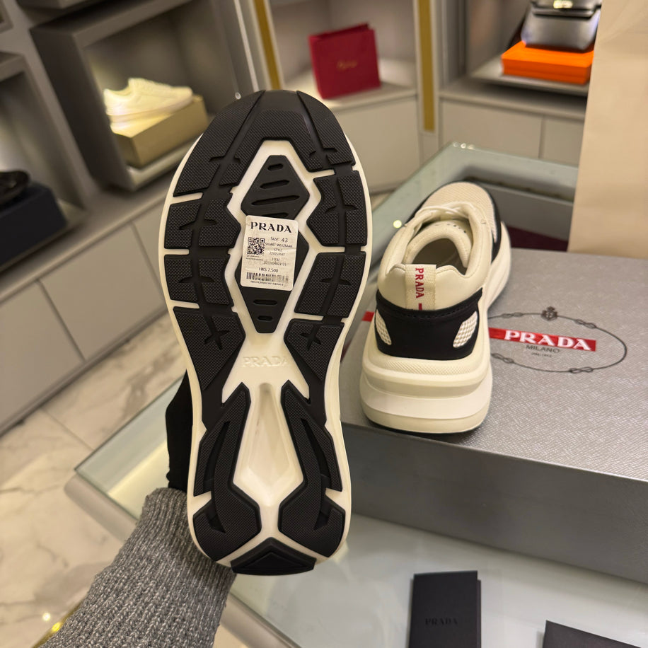 Prada Premium sneakers ithal