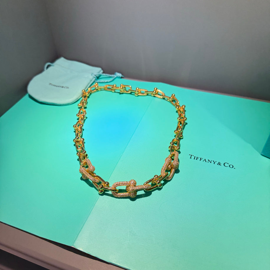 Tiffany Hardwear (Gold 3’Taşlı) Kolye