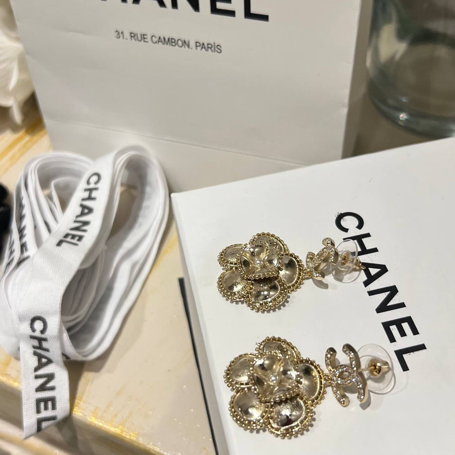 Chanel Küpe