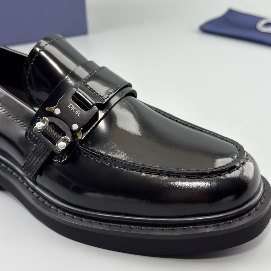 Dior Dior Buckle Loafer CD Tokalı