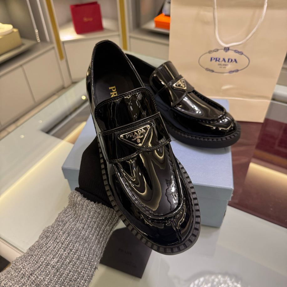 Prada Premium Loafer ithal
