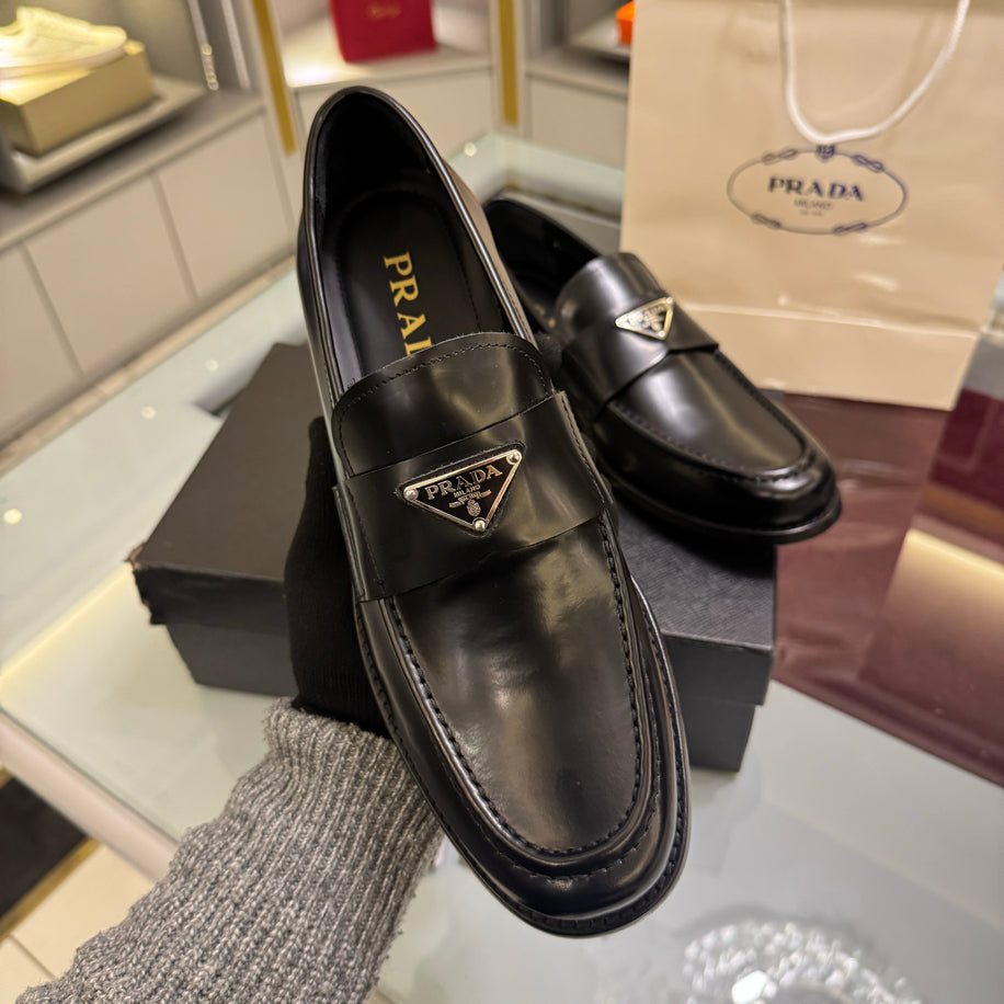 Prada Premium Loafer ithal