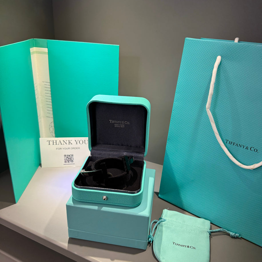 Tiffany T Bileklik Black (Lımıted Edition)