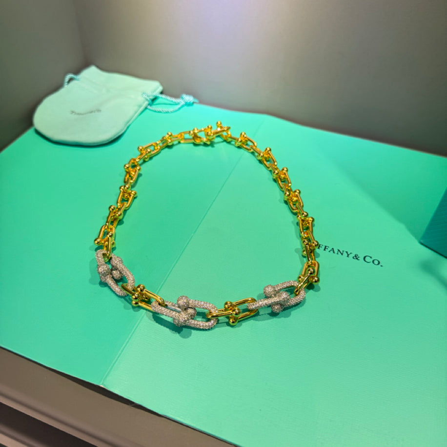 Tiffany Hardwear (Gold 3’Taşlı) Kolye
