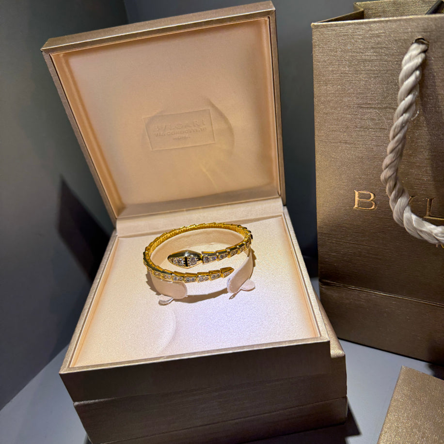 Bvlgari (Bayanlara Özel Hediye Set)