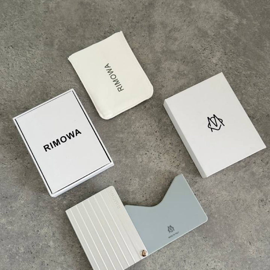 Rimowa Silver Full Box Kartlık