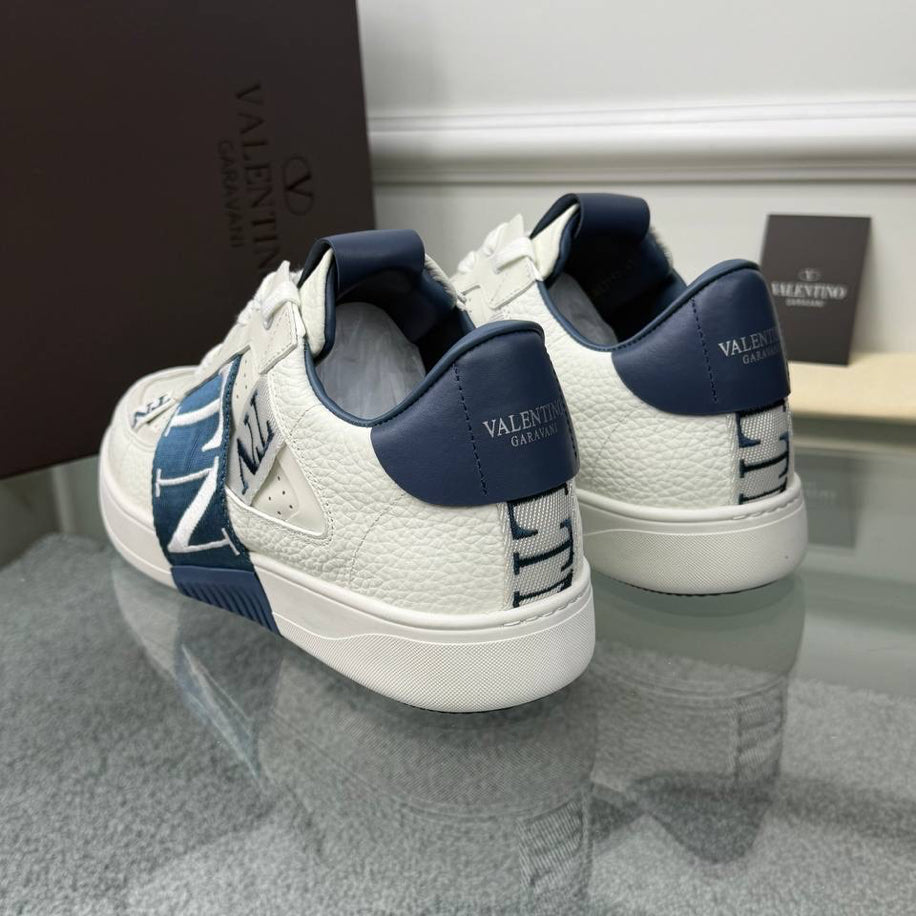 Valentino VL7N Leather Sneakers