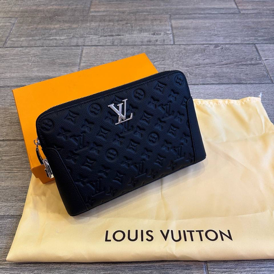 Louis Vuitton Travel Pochette Voyage