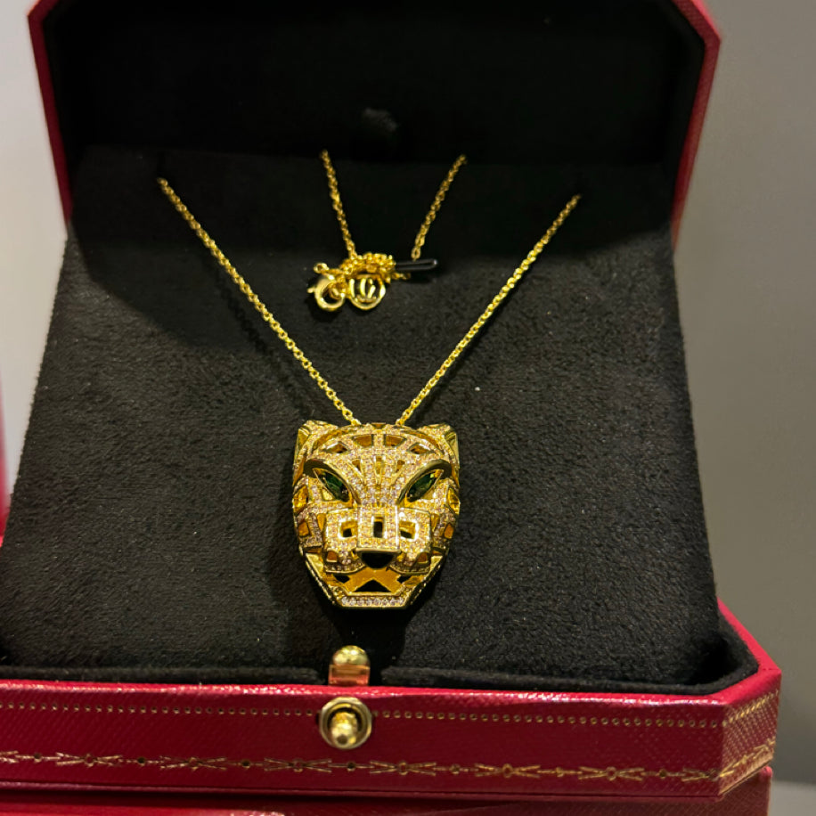 Cartier Panther Gold Taşlı Kolye