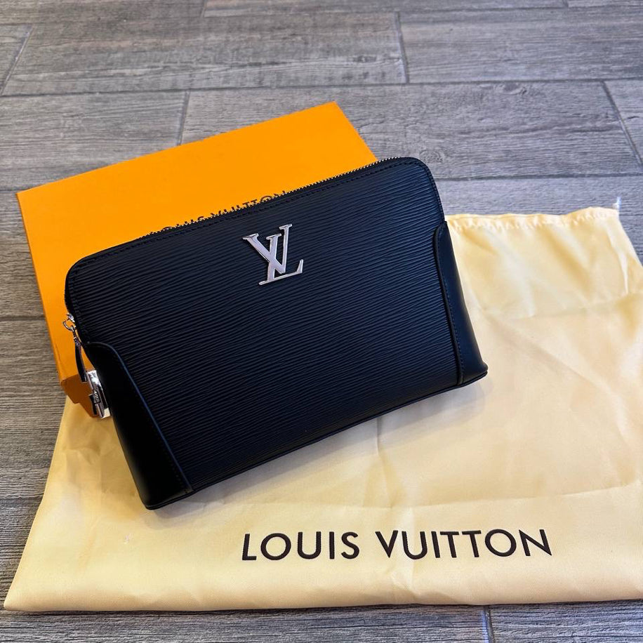 Louis Vuitton Travel Pochette Voyage
