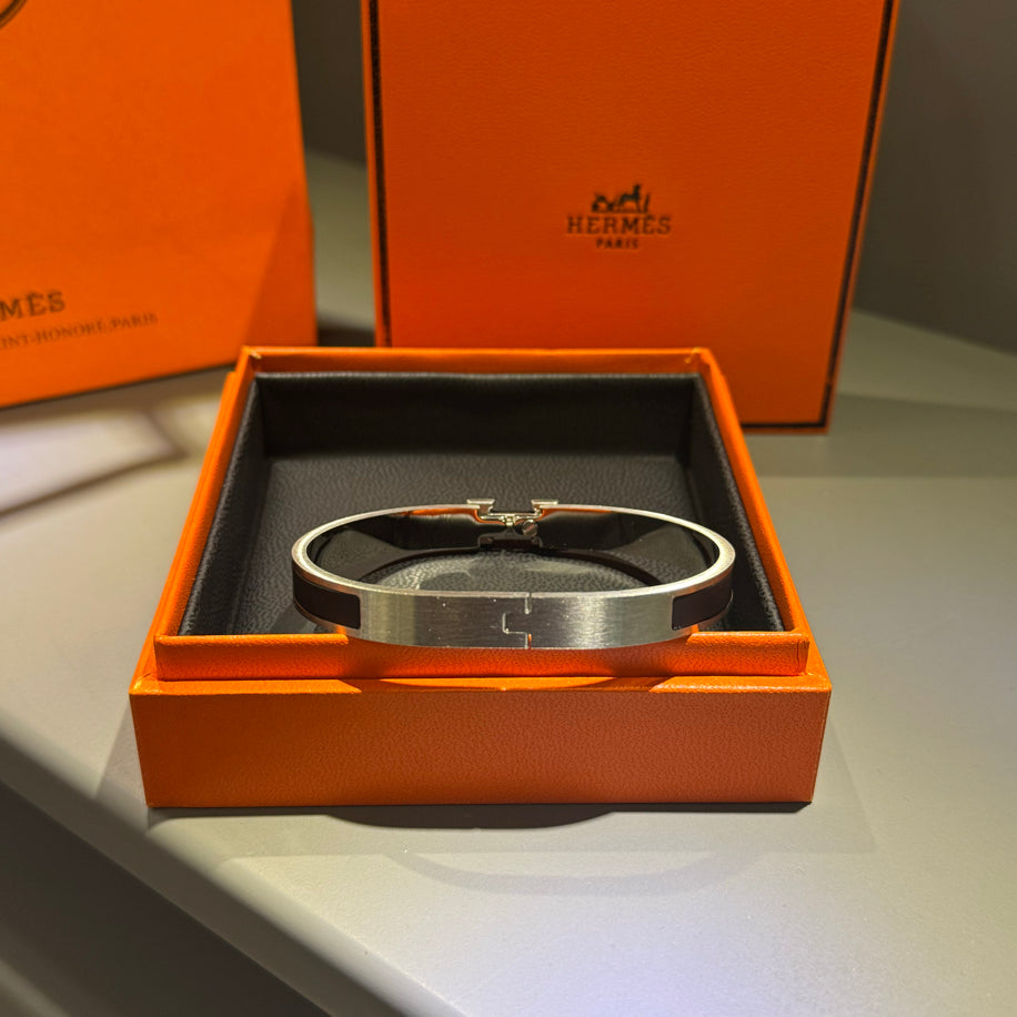 Hermes H Silver Siyah (Fırçalanmış) Bileklik