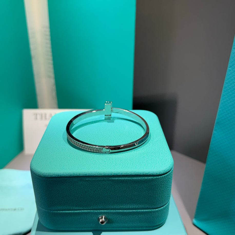 Tiffany T Silver Yarım Taşlı Bileklik