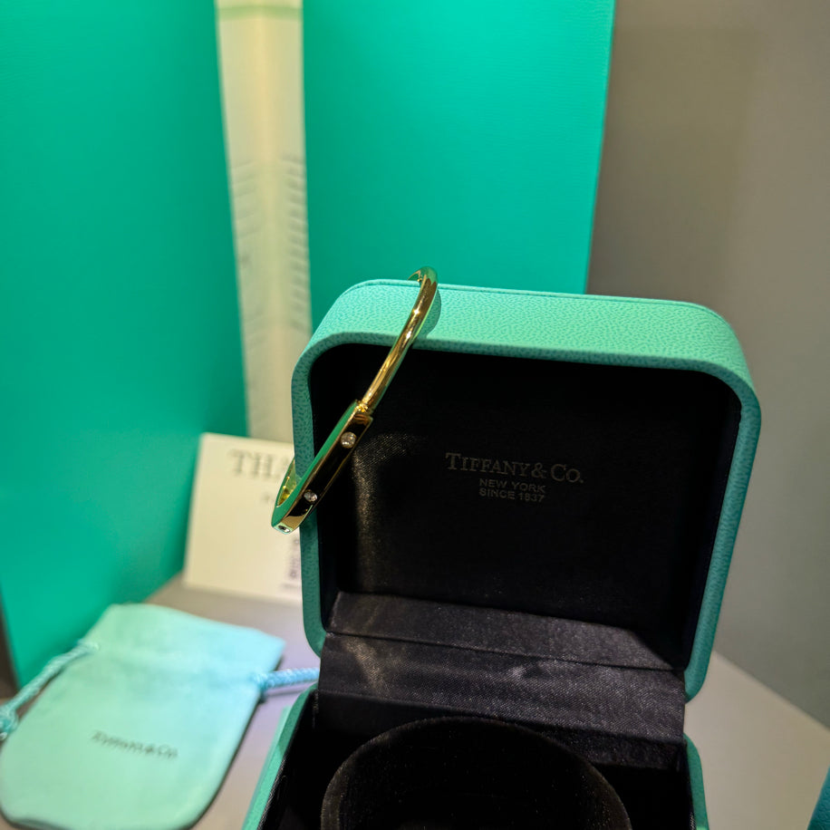 Tiffany Lock Gold Taşlı Bileklik