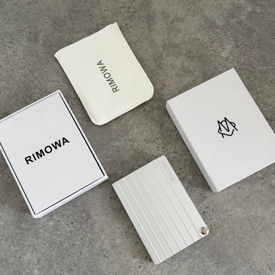 Rimowa Silver Full Box Kartlık