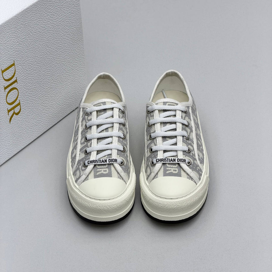 Dior Women Walk