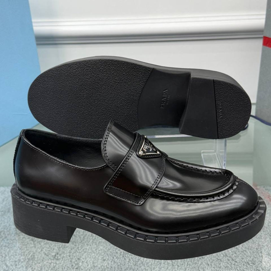 Prada  (Women ) İthal Premium Loafer