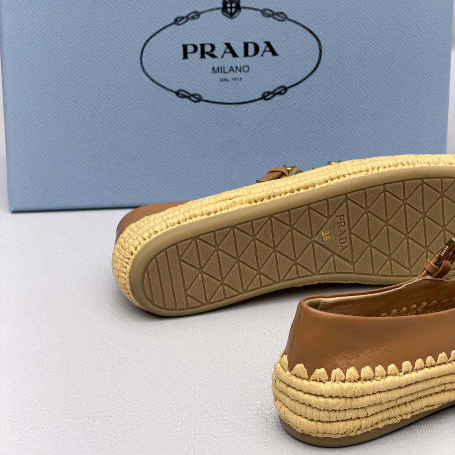 Prada (Bayan) Premium Ayakkabı