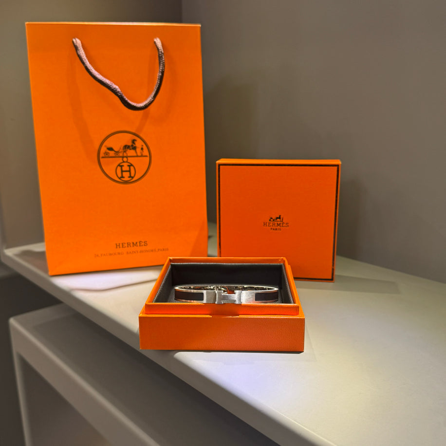Hermes H Silver Siyah (Fırçalanmış) Bileklik