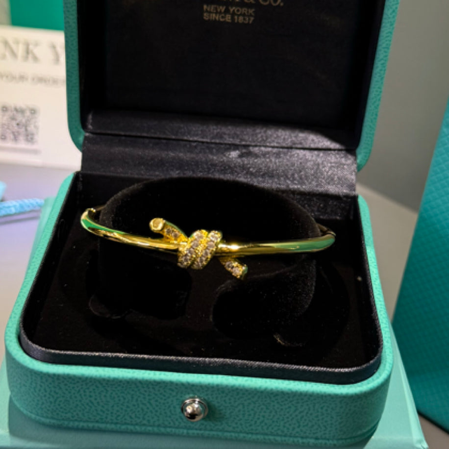 Tiffany Gold Yarım Taşlı Bileklik