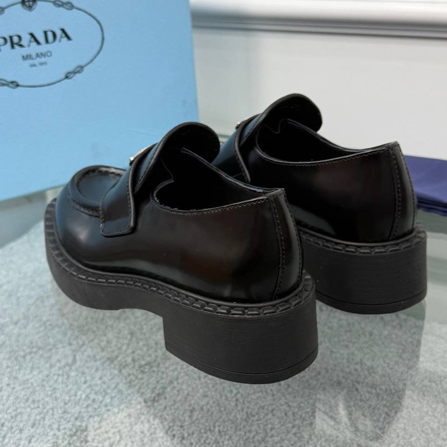 Prada  (Women ) İthal Premium Loafer