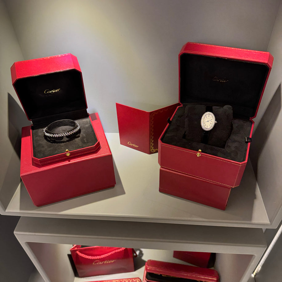 Cartier (Bayanlara Özel Taşlı Hediye Set)