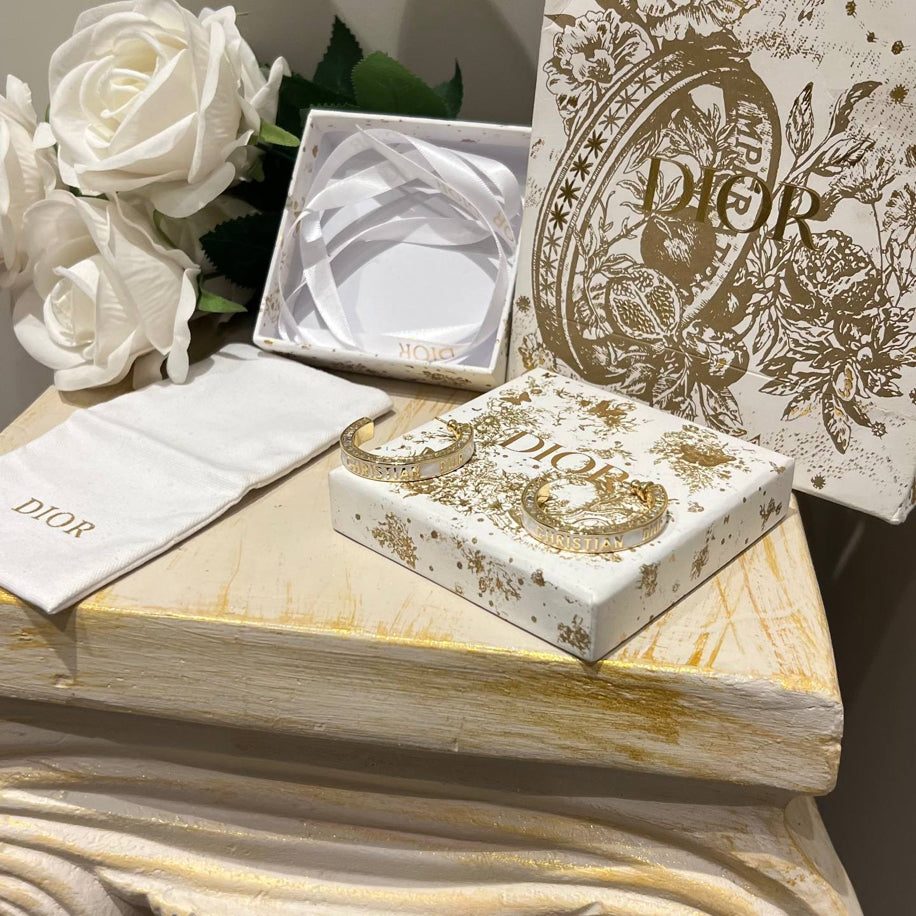 Dior Küpe